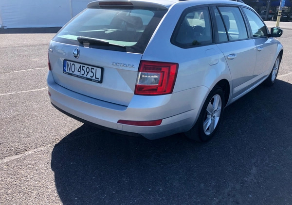 Skoda Octavia cena 36500 przebieg: 233600, rok produkcji 2015 z Koszalin małe 277